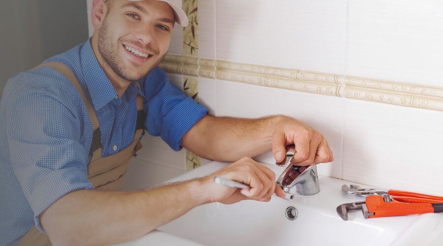 Professional sink repair in Graettinger, IA